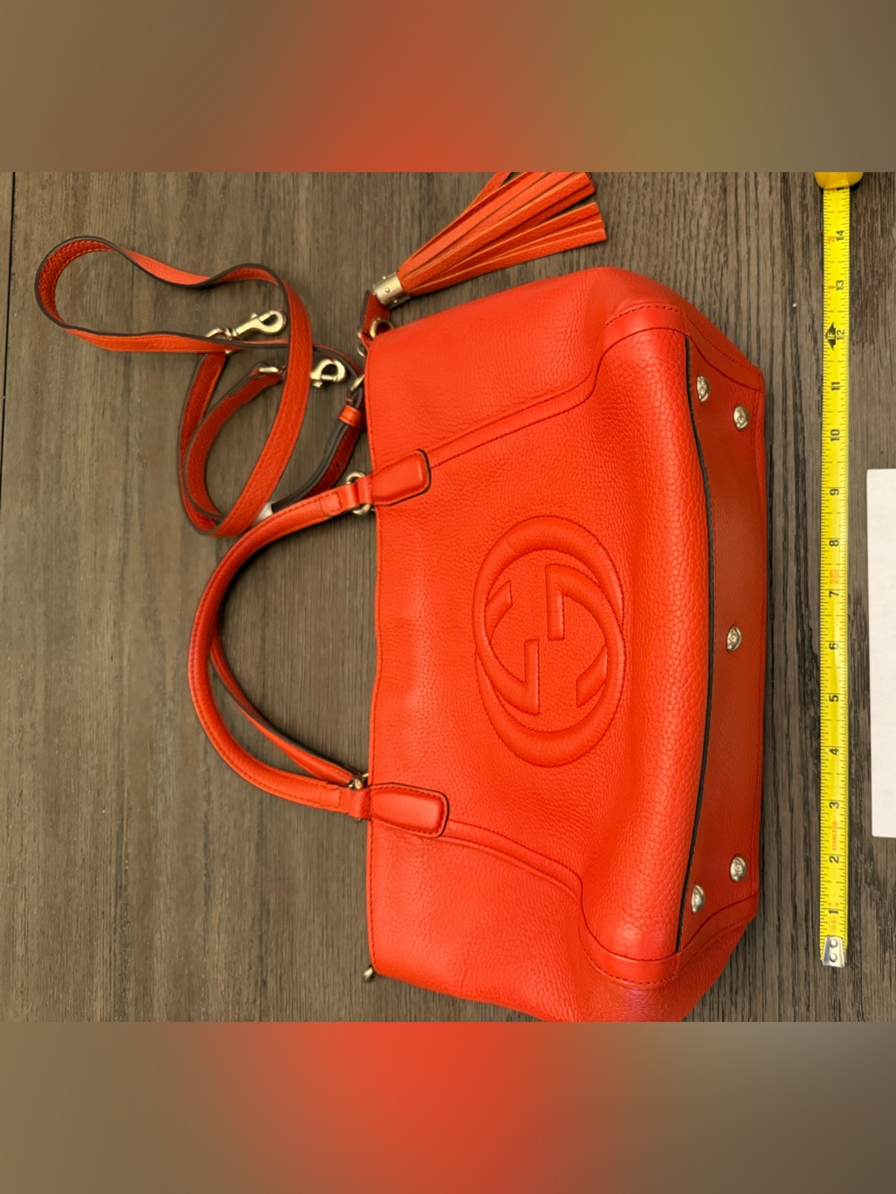 Gucci Soho top handle pebbled  Leather Interlocking GG Shoulder Bag Tassel Sun